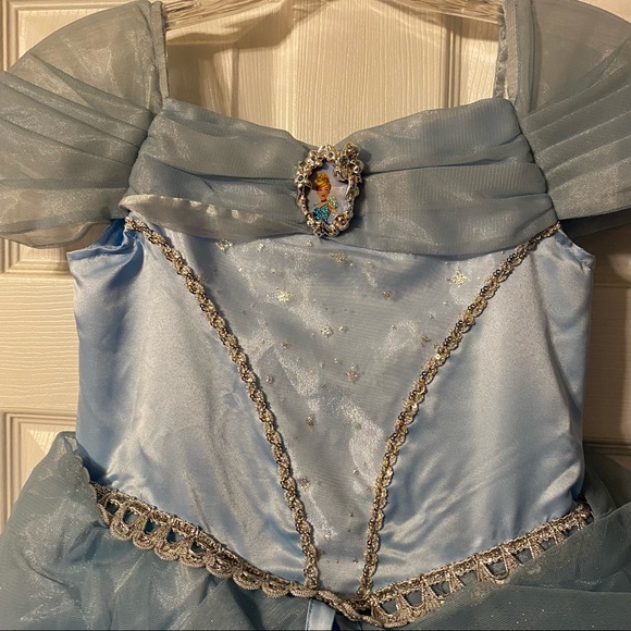 Disguise Disney Princess Cinderella Costume Girls Size (7/8) - Picture 2 of 16